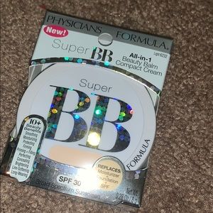 Beauty balm compact cream